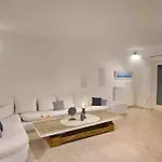 Navona Mykonos